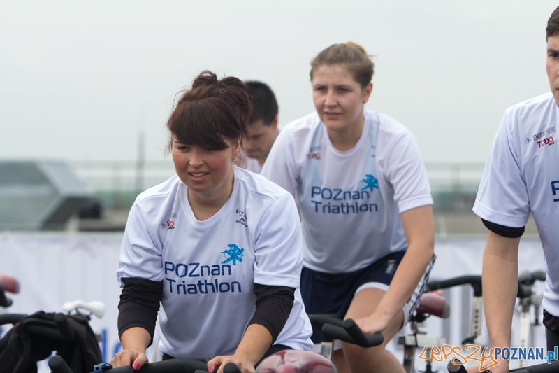 Race Under The Sky - Dach Kupca poznańskiego 11.05.2013 r. Foto: lepszyPOZNAN.pl / Piotr Rychter Race Under The Sky - Dach Kupca poznańskiego 11.05.2013 r. Foto: lepszyPOZNAN.pl / Piotr Rychter