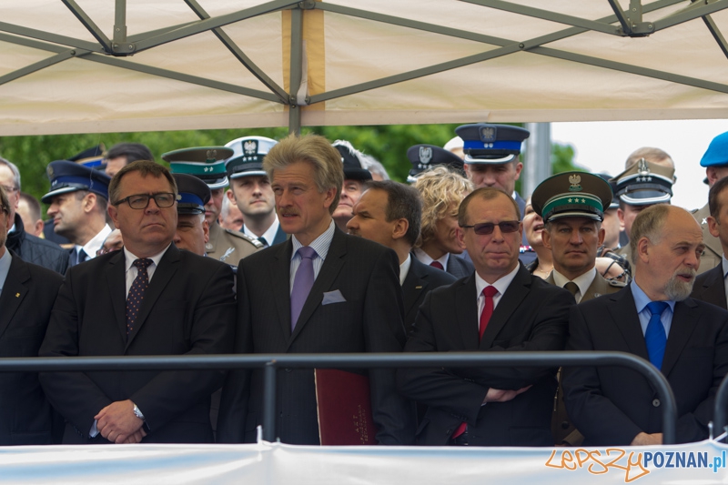 135-lat Zawodowej Straży Pożarnej w Poznaniu - Dzień Strażaka, przekazanie sztandaru Komendzie Miejskiej PSP Foto: lepszyPOZNAN.pl / Piotr Rychter 135-lat Zawodowej Straży Pożarnej w Poznaniu - Dzień Strażaka, przekazanie sztandaru Komendzie Miejskiej PSP Foto: lepszyPOZNAN.pl / Piotr Rychter