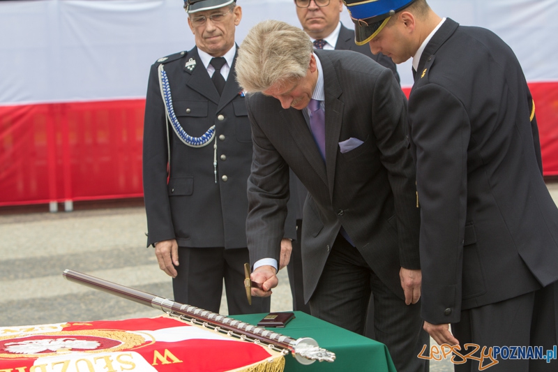 135-lat Zawodowej Straży Pożarnej w Poznaniu - Dzień Strażaka, przekazanie sztandaru Komendzie Miejskiej PSP Foto: lepszyPOZNAN.pl / Piotr Rychter 135-lat Zawodowej Straży Pożarnej w Poznaniu - Dzień Strażaka, przekazanie sztandaru Komendzie Miejskiej PSP Foto: lepszyPOZNAN.pl / Piotr Rychter