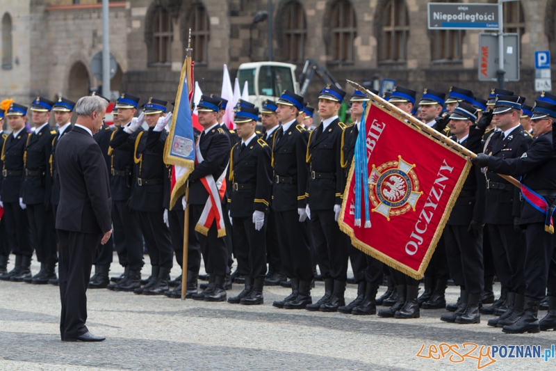 135-lat Zawodowej Straży Pożarnej w Poznaniu - Dzień Strażaka, przekazanie sztandaru Komendzie Miejskiej PSP Foto: lepszyPOZNAN.pl / Piotr Rychter 135-lat Zawodowej Straży Pożarnej w Poznaniu - Dzień Strażaka, przekazanie sztandaru Komendzie Miejskiej PSP Foto: lepszyPOZNAN.pl / Piotr Rychter