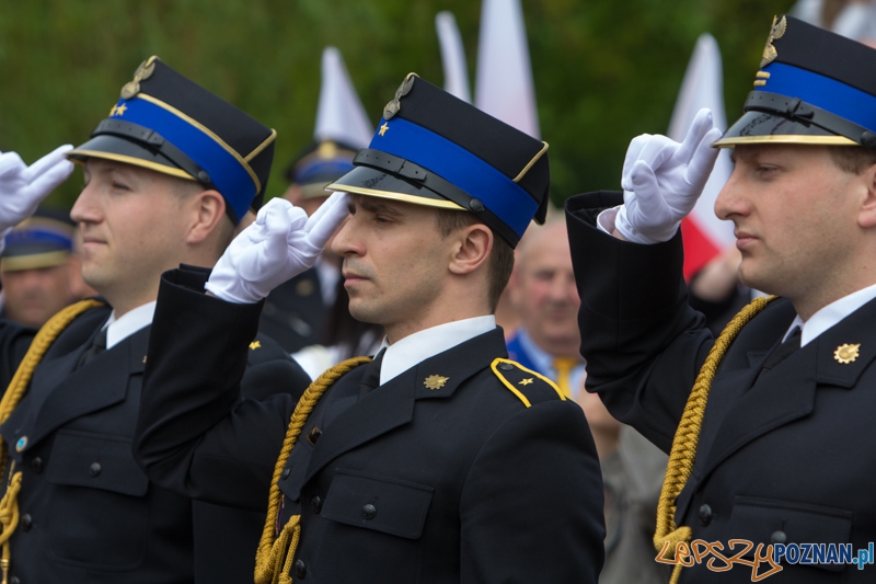 135-lat Zawodowej Straży Pożarnej w Poznaniu - Dzień Strażaka, przekazanie sztandaru Komendzie Miejskiej PSP Foto: lepszyPOZNAN.pl / Piotr Rychter 135-lat Zawodowej Straży Pożarnej w Poznaniu - Dzień Strażaka, przekazanie sztandaru Komendzie Miejskiej PSP Foto: lepszyPOZNAN.pl / Piotr Rychter