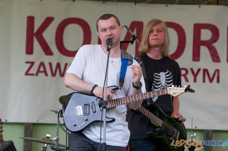 Gitarowy zawrót głowy w Komornikach - 08.06.2013 r. Foto: LepszyPOZNAN.pl / Paweł Rychter Gitarowy zawrót głowy w Komornikach - 08.06.2013 r. Foto: LepszyPOZNAN.pl / Paweł Rychter