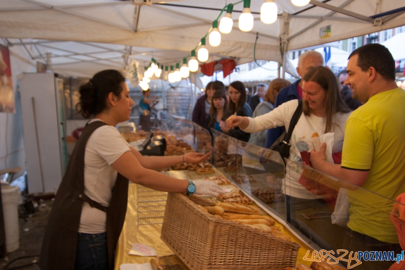 Jarmark francuski na Starym Rynku - Poznań 01.06.2013 r. Foto: LepszyPOZNAN.pl / Paweł Rychter Jarmark francuski na Starym Rynku - Poznań 01.06.2013 r. Foto: LepszyPOZNAN.pl / Paweł Rychter