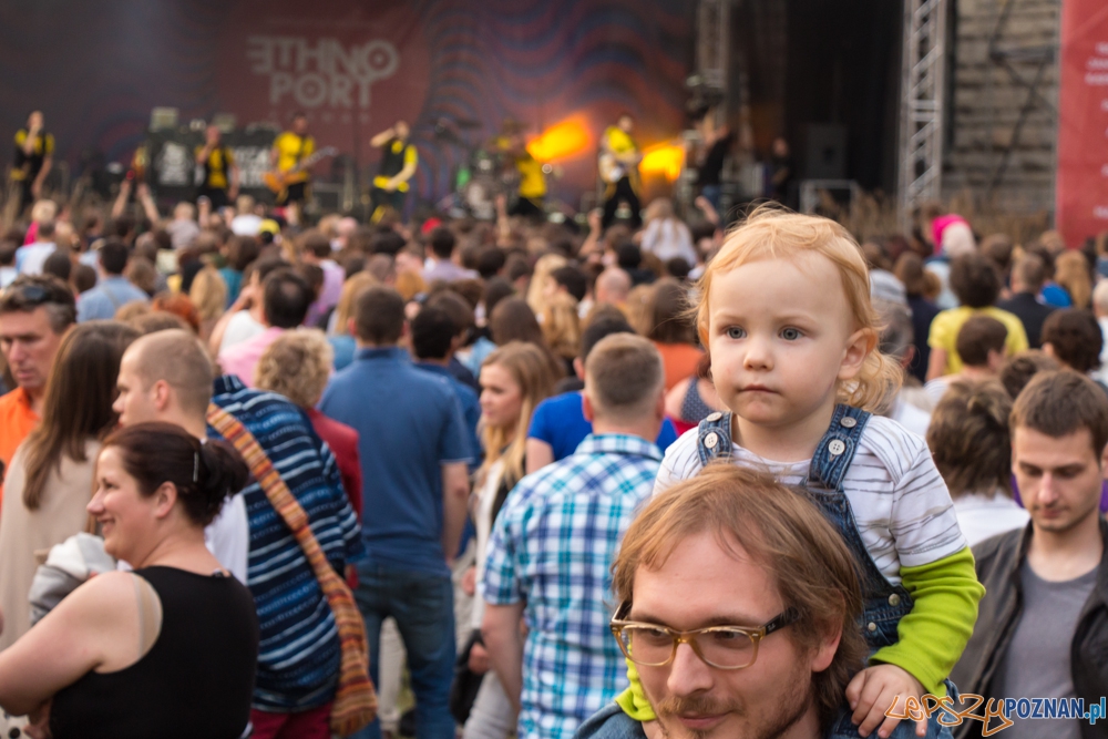 Występ zespołu Dubioza kolektiv (Bośnia i Hercegowina) - EthnoPort 2013 Foto: Bartosz Lewandowski Występ zespołu Dubioza kolektiv (Bośnia i Hercegowina) - EthnoPort 2013 Foto: Bartosz Lewandowski