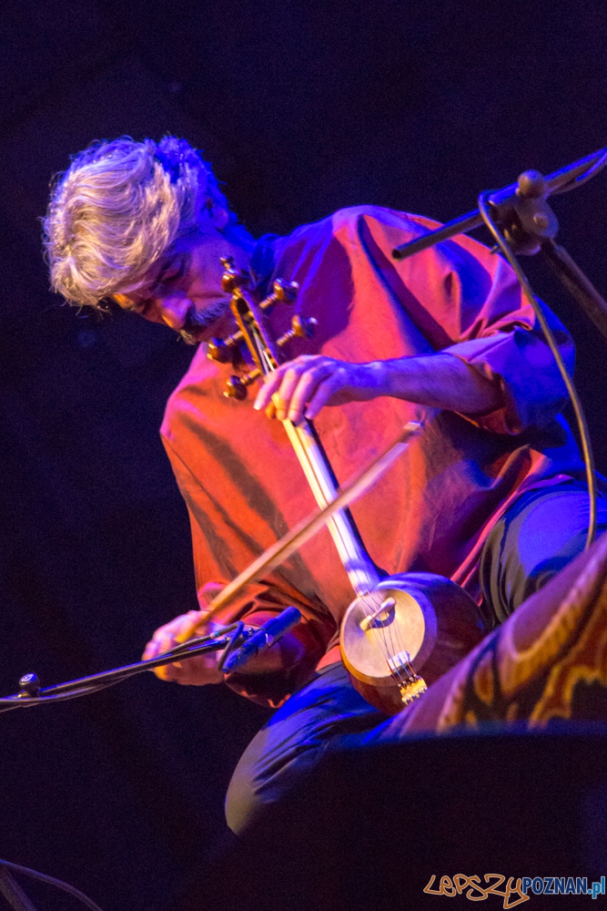 Występ zespołu Kayhan Kalhor & Erdal Erzincan (Iran/Turcja) - EthnoPort 2013 Foto: Bartosz Lewandowski Występ zespołu Kayhan Kalhor & Erdal Erzincan (Iran/Turcja) - EthnoPort 2013 Foto: Bartosz Lewandowski