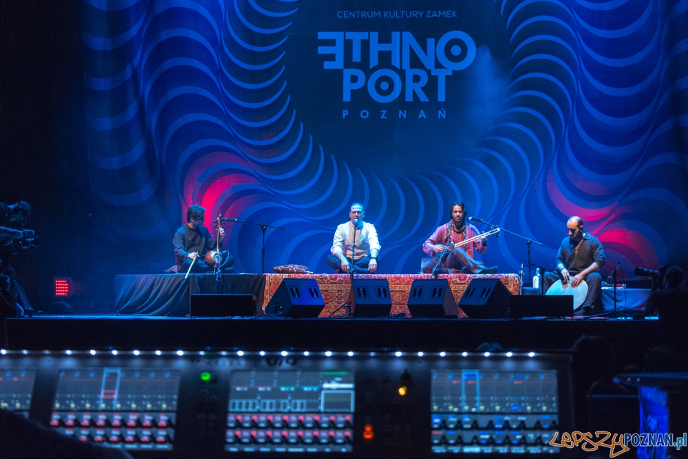 Występ zespołu Alireza Ghorbani (Iran) - EthnoPort 2013 Foto: Bartosz Lewandowski Występ zespołu Alireza Ghorbani (Iran) - EthnoPort 2013 Foto: Bartosz Lewandowski
