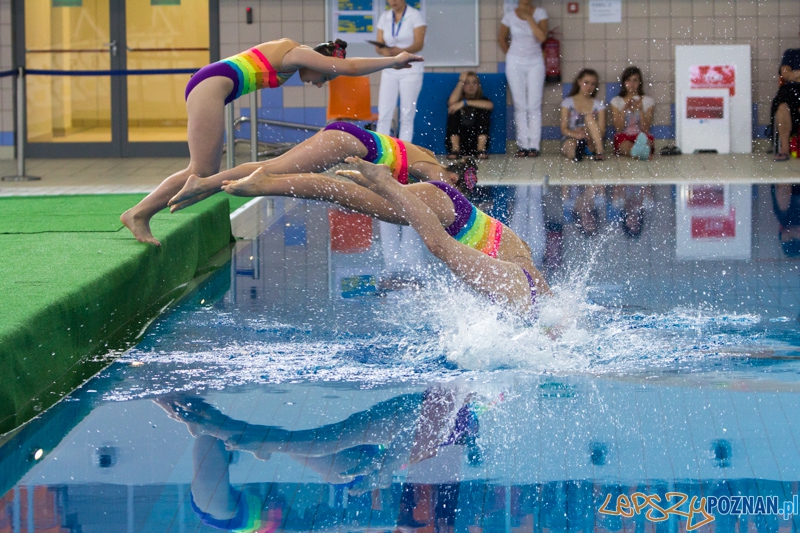 Mistrzostwa Polski Juniorek Młodszych w Pływaniu Synchronicznym - Termy Maltańskie 9.06.2013 r. Foto: lepszyPOZNAN.pl / Piotr Rychter Mistrzostwa Polski Juniorek Młodszych w Pływaniu Synchronicznym - Termy Maltańskie 9.06.2013 r. Foto: lepszyPOZNAN.pl / Piotr Rychter