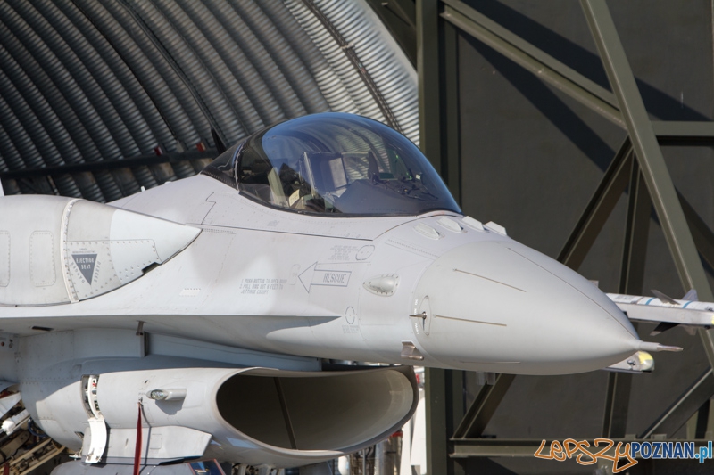 6. Eskadra Lotnicza przygotowuje się do wylotu na Nato Tiger Meet - 31. Baza Lotnictwa Taktycznego, Poznań - Krzesiny Foto: lepszyPOZNAN.pl / Piotr Rychter 6. Eskadra Lotnicza przygotowuje się do wylotu na Nato Tiger Meet - 31. Baza Lotnictwa Taktycznego, Poznań - Krzesiny Foto: lepszyPOZNAN.pl / Piotr Rychter