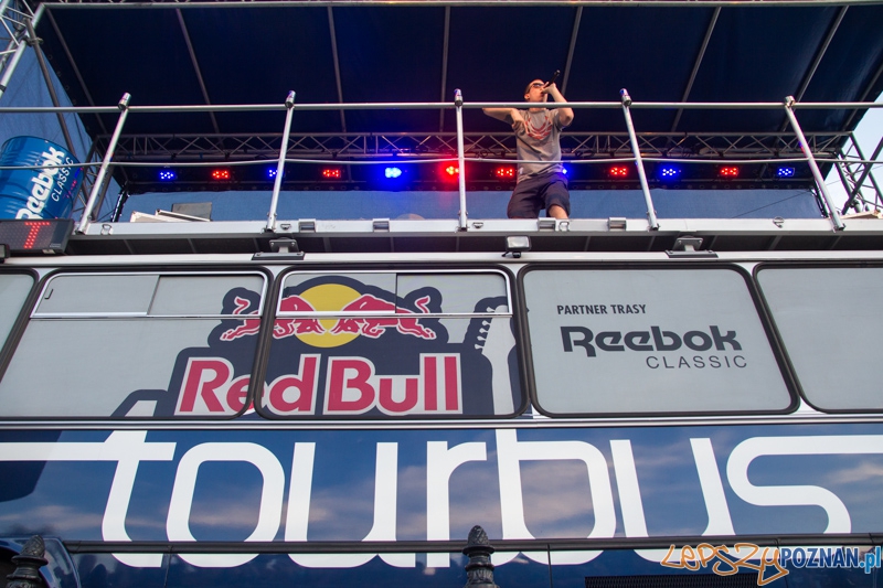 Red Bull Tour Bus - Poznań 10.06.2013 r. Foto: lepszyPOZNAN.pl / Piotr Rychter Red Bull Tour Bus - Poznań 10.06.2013 r. Foto: lepszyPOZNAN.pl / Piotr Rychter