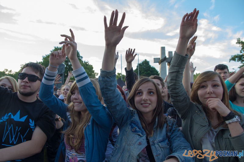 Red Bull Tour Bus - Poznań 10.06.2013 r. Foto: lepszyPOZNAN.pl / Piotr Rychter Red Bull Tour Bus - Poznań 10.06.2013 r. Foto: lepszyPOZNAN.pl / Piotr Rychter