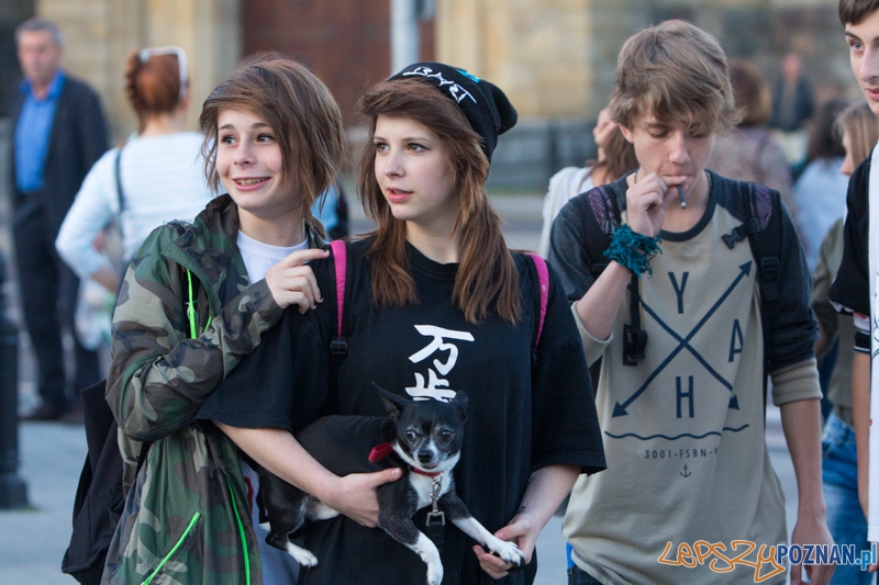 Red Bull Tour Bus - Poznań 10.06.2013 r. Foto: lepszyPOZNAN.pl / Piotr Rychter Red Bull Tour Bus - Poznań 10.06.2013 r. Foto: lepszyPOZNAN.pl / Piotr Rychter
