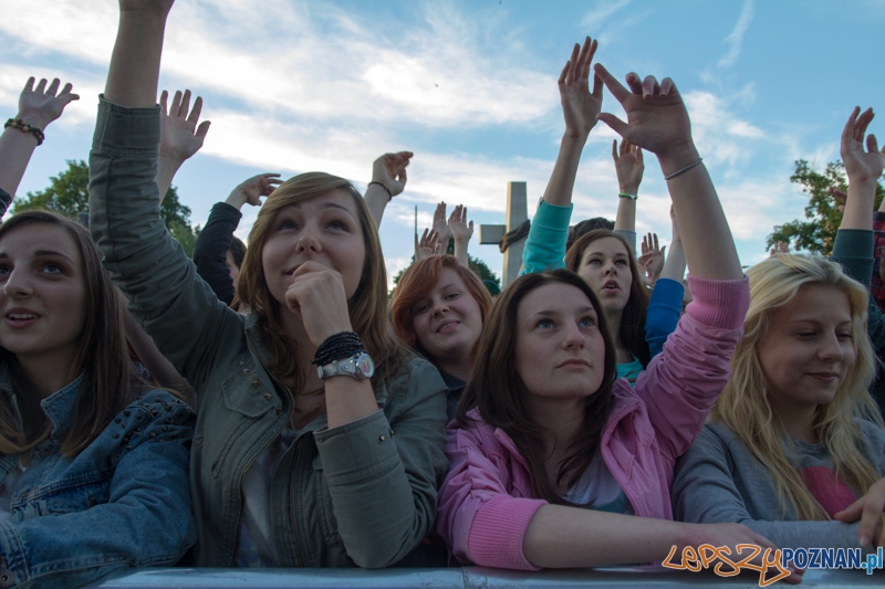Red Bull Tour Bus - Poznań 10.06.2013 r. Foto: lepszyPOZNAN.pl / Piotr Rychter Red Bull Tour Bus - Poznań 10.06.2013 r. Foto: lepszyPOZNAN.pl / Piotr Rychter