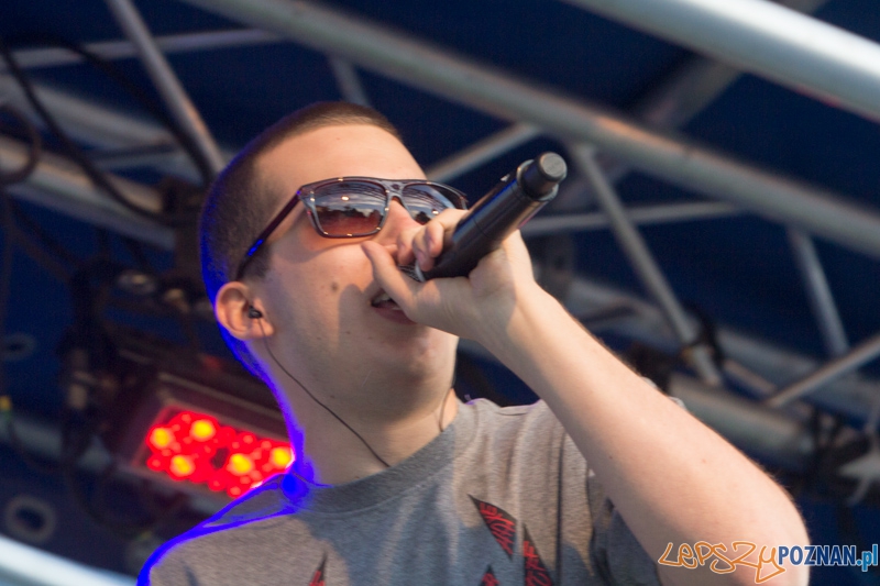 Red Bull Tour Bus - Poznań 10.06.2013 r. Foto: lepszyPOZNAN.pl / Piotr Rychter Red Bull Tour Bus - Poznań 10.06.2013 r. Foto: lepszyPOZNAN.pl / Piotr Rychter