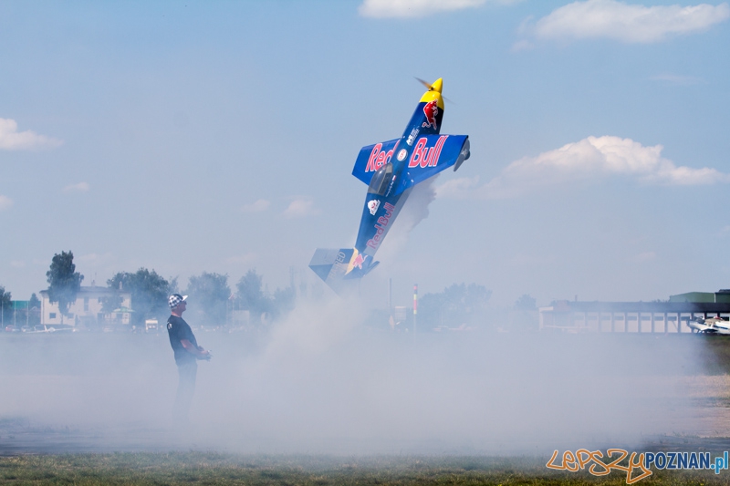 6. Zlot Gigantów - Lotnisko Aeroklubu Poznańskiego - 9.06.2013 r. Foto: lepszyPOZNAN.pl / Piotr Rychter 6. Zlot Gigantów - Lotnisko Aeroklubu Poznańskiego - 9.06.2013 r. Foto: lepszyPOZNAN.pl / Piotr Rychter