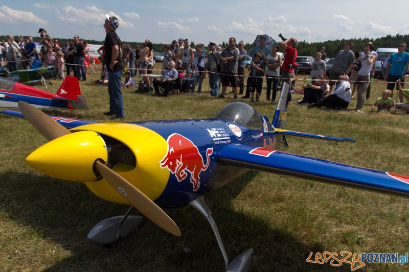 6. Zlot Gigantów - Lotnisko Aeroklubu Poznańskiego - 9.06.2013 r. Foto: lepszyPOZNAN.pl / Piotr Rychter 6. Zlot Gigantów - Lotnisko Aeroklubu Poznańskiego - 9.06.2013 r. Foto: lepszyPOZNAN.pl / Piotr Rychter
