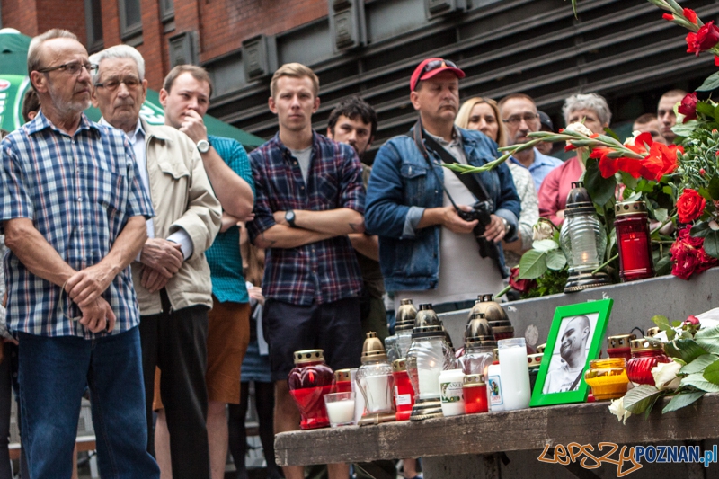 Pamięci Bartka - Marsz Milczenia - Poznań 13.07.2013 r. Foto: LepszyPOZNAN.pl / Paweł Rychter Pamięci Bartka - Marsz Milczenia - Poznań 13.07.2013 r. Foto: LepszyPOZNAN.pl / Paweł Rychter