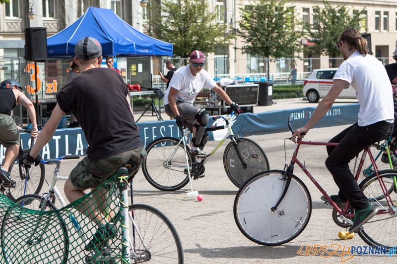 Bike Polo na Placu Wolności - Poznań 27-28.07.2013 r. Foto: LepszyPOZNAN.pl / Paweł Rychter Bike Polo na Placu Wolności - Poznań 27-28.07.2013 r. Foto: LepszyPOZNAN.pl / Paweł Rychter