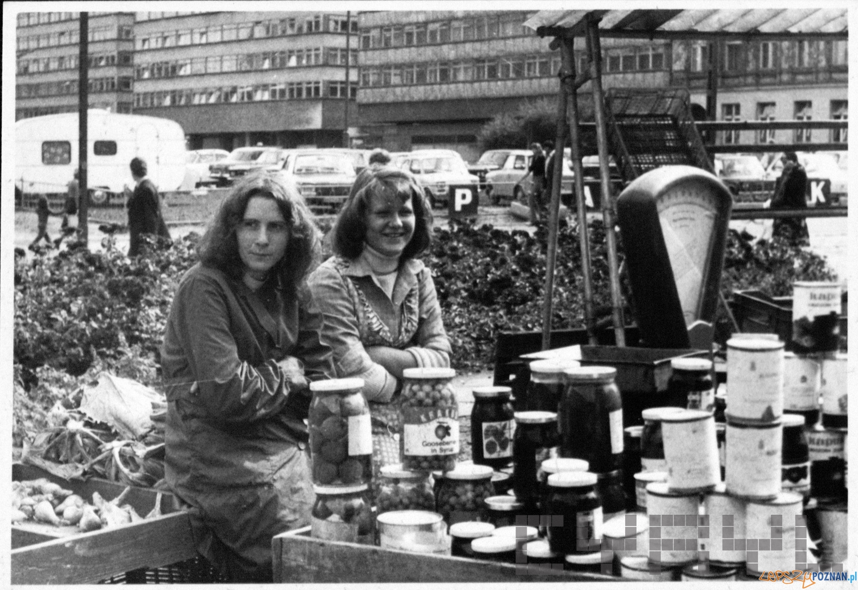Stragan na ul. Św. Marcin - lata '70  Foto: CYRYL