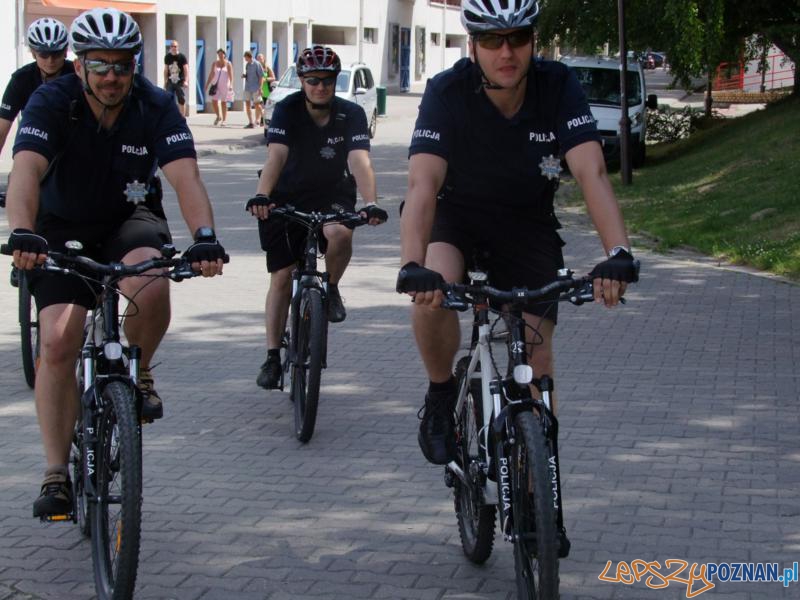 Policjanci na rowerach Foto: Policja w Poznaniu Policjanci na rowerach Foto: Policja w Poznaniu