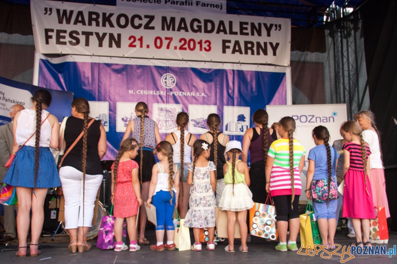Festyn Warkocz Magdaleny - konkurs na najdłuższy warkocz - dziedziniec Urzędu Miasta 21.07.2013 r. Foto: lepszyPOZNAN.pl / Piotr Rychter Festyn Warkocz Magdaleny - konkurs na najdłuższy warkocz - dziedziniec Urzędu Miasta 21.07.2013 r. Foto: lepszyPOZNAN.pl / Piotr Rychter