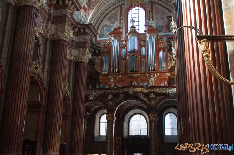 Festyn Warkocz Magdaleny - dziedziniec Urzędu Miasta 21.07.2013 r. Foto: lepszyPOZNAN.pl / Piotr Rychter Festyn Warkocz Magdaleny - dziedziniec Urzędu Miasta 21.07.2013 r. Foto: lepszyPOZNAN.pl / Piotr Rychter