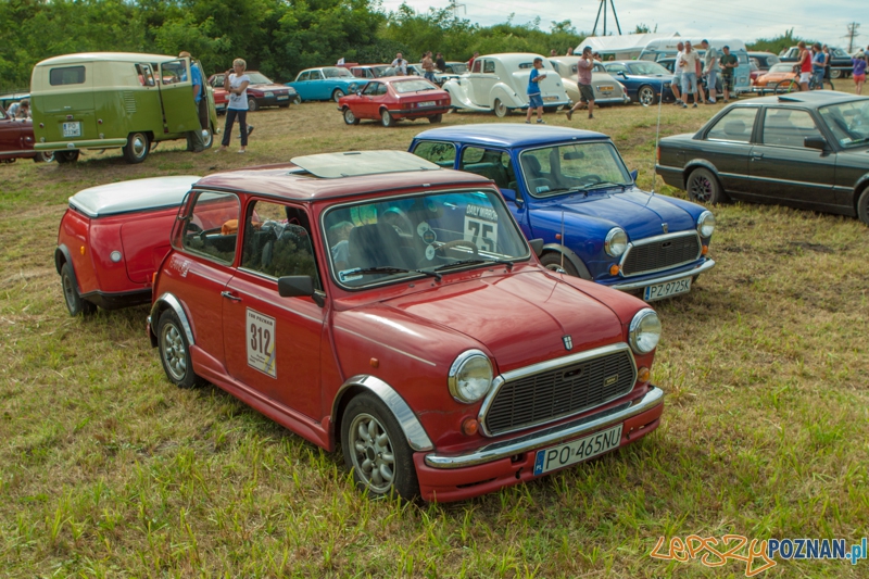 III Piknik z motoryzacją Wiry 2013 - Wiry 18.08.2013 r. Foto: LepszyPOZNAN.pl / Paweł Rychter III Piknik z motoryzacją Wiry 2013 - Wiry 18.08.2013 r. Foto: LepszyPOZNAN.pl / Paweł Rychter