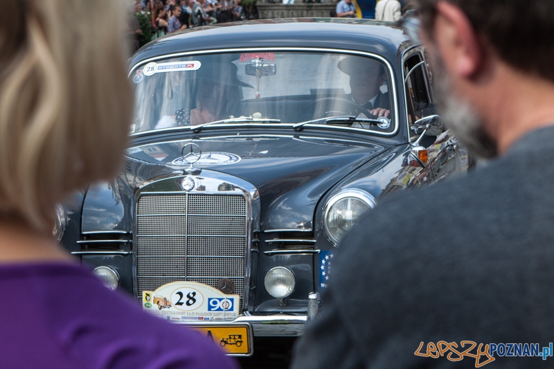 40 Poznański Międzynarodowy Rajd Pojazdów Zabytkowych - Poznań 31.08.2013 r. Foto: LepszyPOZNAN.pl / Paweł Rychter 40 Poznański Międzynarodowy Rajd Pojazdów Zabytkowych - Poznań 31.08.2013 r. Foto: LepszyPOZNAN.pl / Paweł Rychter