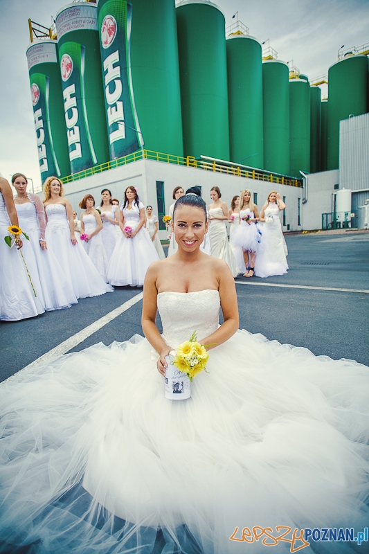 Panny mlode w Browarze Lecha Foto: Copyright: www.arekzaremba.pl Panny mlode w Browarze Lecha Foto: Copyright: www.arekzaremba.pl