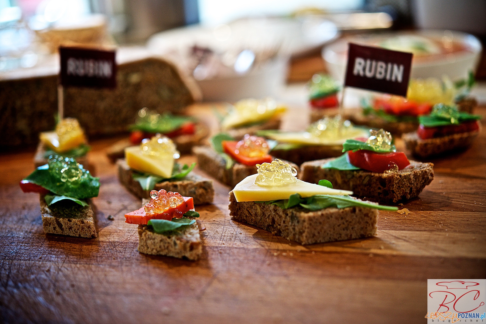 Serowe kanapki Foto: blogerchef.pl Serowe kanapki Foto: blogerchef.pl