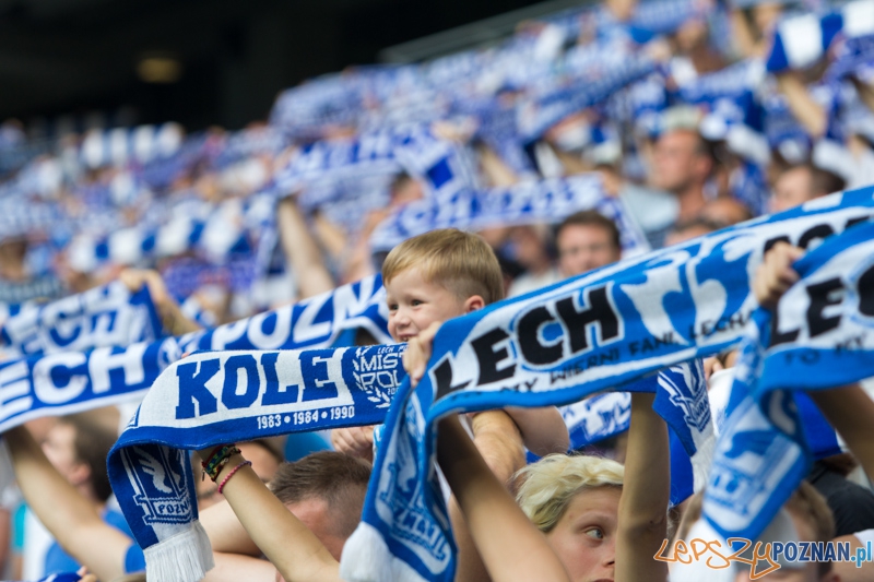 Runda kwalifikacyjna LE - Lech Poznań - Žalgiris Wilno (kibice na stadionie) Foto: lepszyPOZNAN.pl / Piotr Rychter Runda kwalifikacyjna LE - Lech Poznań - Žalgiris Wilno (kibice na stadionie) Foto: lepszyPOZNAN.pl / Piotr Rychter