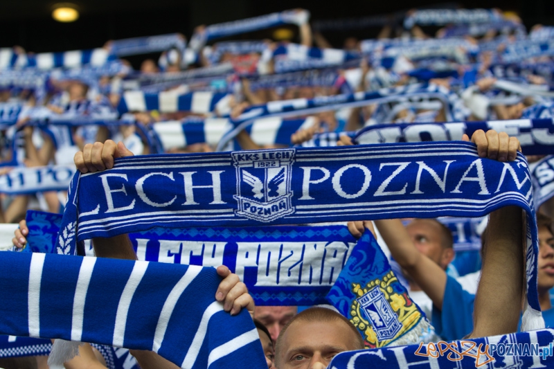 Runda kwalifikacyjna LE - Lech Poznań - Žalgiris Wilno (kibice na stadionie) Foto: lepszyPOZNAN.pl / Piotr Rychter Runda kwalifikacyjna LE - Lech Poznań - Žalgiris Wilno (kibice na stadionie) Foto: lepszyPOZNAN.pl / Piotr Rychter