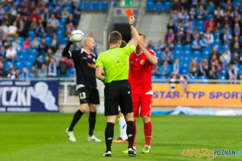 10. kolejka T-Mobile Ekstraklasy Lech Poznań - Widzew Łódź (Rafał Augustyniak otrzymuje czerwoną kartkę) Foto: lepszyPOZNAN.pl / Piotr Rychter 10. kolejka T-Mobile Ekstraklasy Lech Poznań - Widzew Łódź (Rafał Augustyniak otrzymuje czerwoną kartkę) Foto: lepszyPOZNAN.pl / Piotr Rychter