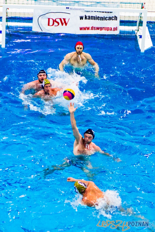 PP: ŁSTW U.Ł. Łódź – DSW Waterpolo Poznań 11:6 - Poznań 06.10.2013 r. Foto: LepszyPOZNAN.pl / Paweł Rychter PP: ŁSTW U.Ł. Łódź – DSW Waterpolo Poznań 11:6 - Poznań 06.10.2013 r. Foto: LepszyPOZNAN.pl / Paweł Rychter