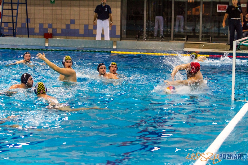 PP: ŁSTW U.Ł. Łódź – DSW Waterpolo Poznań 11:6 - Poznań 06.10.2013 r. Foto: LepszyPOZNAN.pl / Paweł Rychter PP: ŁSTW U.Ł. Łódź – DSW Waterpolo Poznań 11:6 - Poznań 06.10.2013 r. Foto: LepszyPOZNAN.pl / Paweł Rychter