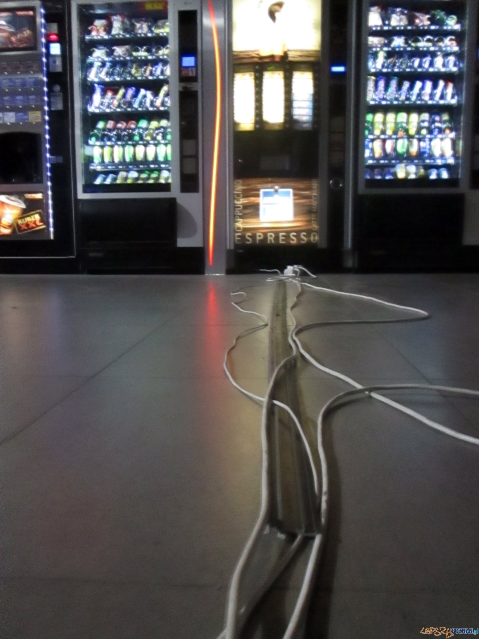 Nowy Dworzec nie taki wspaniały? Foto: Nishiopoznan Nowy Dworzec nie taki wspaniały? Foto: Nishiopoznan