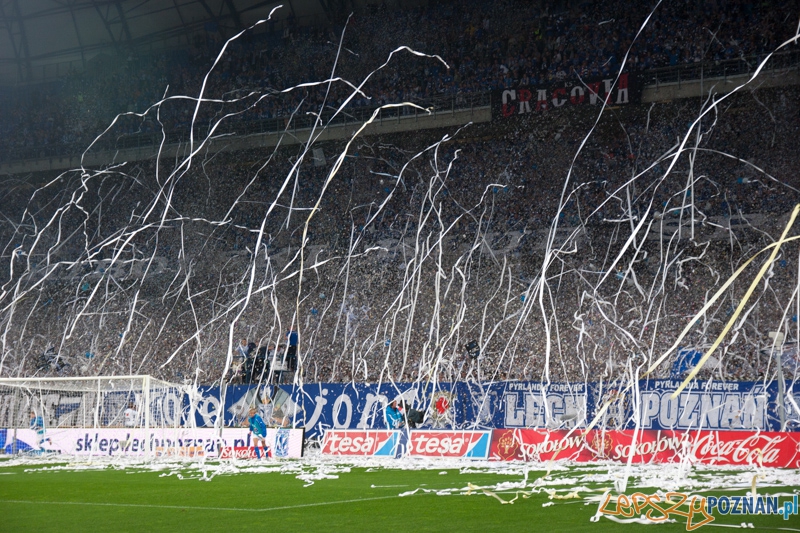 13. kolejka T-Mobile Ekstraklasy Lech Poznań - Legia Warszawa (najlepsi kibice i najlepsza oprawa) Foto: lepszyPOZNAN.pl / Piotr Rychter 13. kolejka T-Mobile Ekstraklasy Lech Poznań - Legia Warszawa (najlepsi kibice i najlepsza oprawa) Foto: lepszyPOZNAN.pl / Piotr Rychter