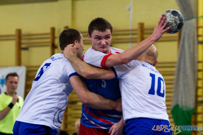 WKS Grunwald Poznań - Kar-Do-Spójnia Gdynia 32-24 (10-14) - Poznań 16.11.2013 r. Foto: LepszyPOZNAN.pl / Paweł Rychter WKS Grunwald Poznań - Kar-Do-Spójnia Gdynia 32-24 (10-14) - Poznań 16.11.2013 r. Foto: LepszyPOZNAN.pl / Paweł Rychter