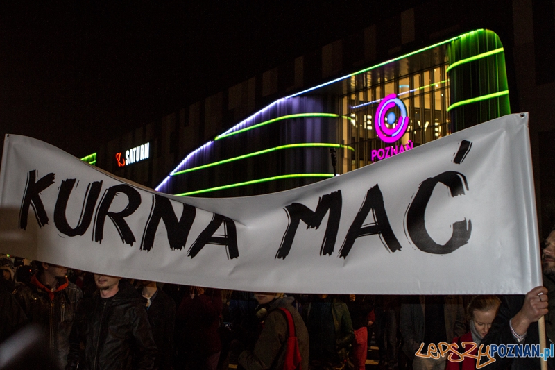 "Kr**a mać!" przeciwko niefunkcjonalności ZCK - Poznań 8.10.2013 r. Foto: LepszyPOZNAN.pl / Paweł Rychter "Kr**a mać!" przeciwko niefunkcjonalności ZCK - Poznań 8.10.2013 r. Foto: LepszyPOZNAN.pl / Paweł Rychter