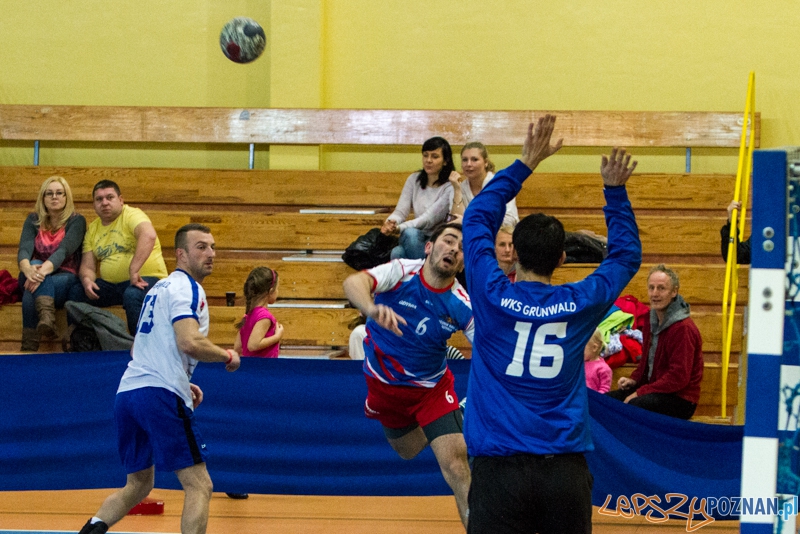 WKS Grunwald Poznań - Kar-Do-Spójnia Gdynia 32-24 (10-14) - Poznań 16.11.2013 r. Foto: LepszyPOZNAN.pl / Paweł Rychter WKS Grunwald Poznań - Kar-Do-Spójnia Gdynia 32-24 (10-14) - Poznań 16.11.2013 r. Foto: LepszyPOZNAN.pl / Paweł Rychter