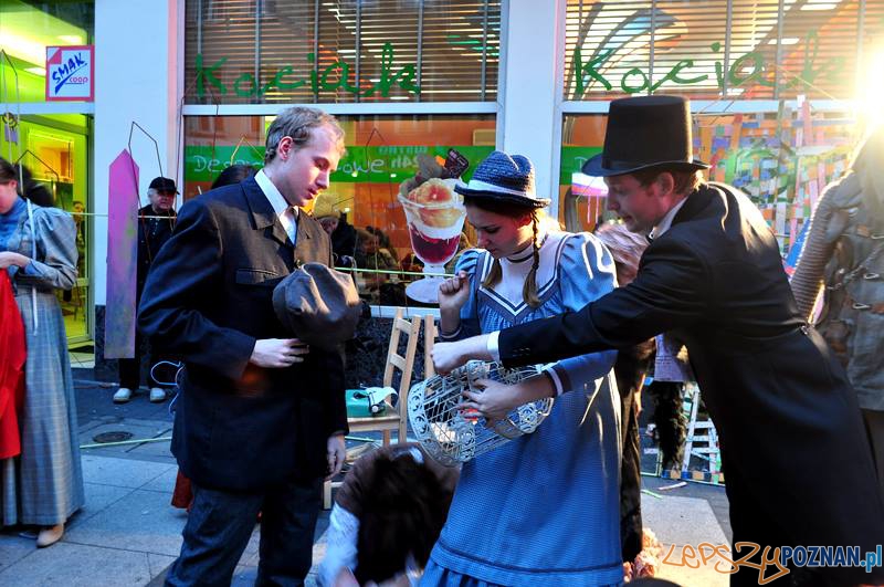 Święto Niepodległości i Imieniny Ulicy - 11.11.2013 Foto: Ewa Krantz Święto Niepodległości i Imieniny Ulicy - 11.11.2013 Foto: Ewa Krantz