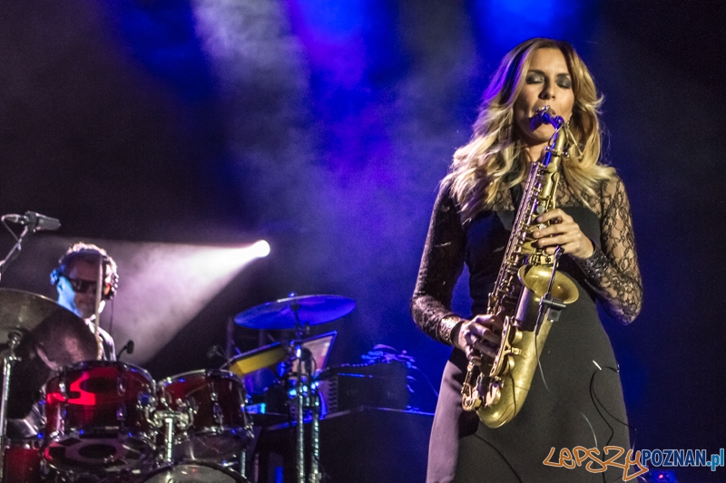 Candy Dulfer w Sali Ziemi - Poznań 26.11.2013 r. Foto: LepszyPOZNAN.pl / Paweł Rychter Candy Dulfer w Sali Ziemi - Poznań 26.11.2013 r. Foto: LepszyPOZNAN.pl / Paweł Rychter
