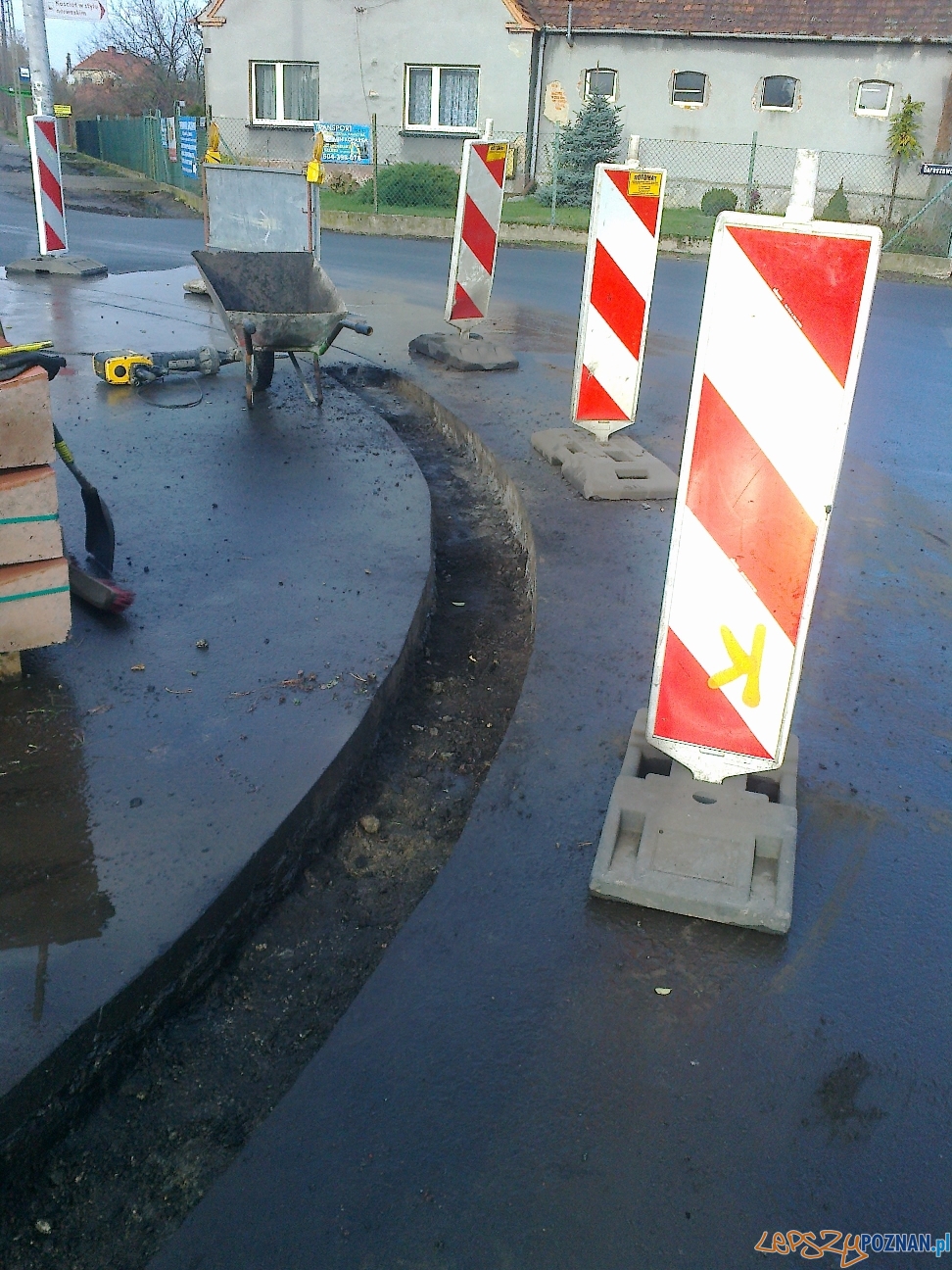 Budowa ronda - Krzesiny Foto: ZDM Budowa ronda - Krzesiny Foto: ZDM