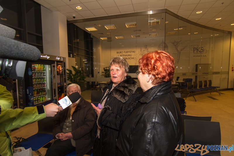 Pierwszi pasażerowie nowego dworca PKS - Poznań 23.11.2013 r. Foto: LepszyPOZNAN.pl / Paweł Rychter Pierwszi pasażerowie nowego dworca PKS - Poznań 23.11.2013 r. Foto: LepszyPOZNAN.pl / Paweł Rychter