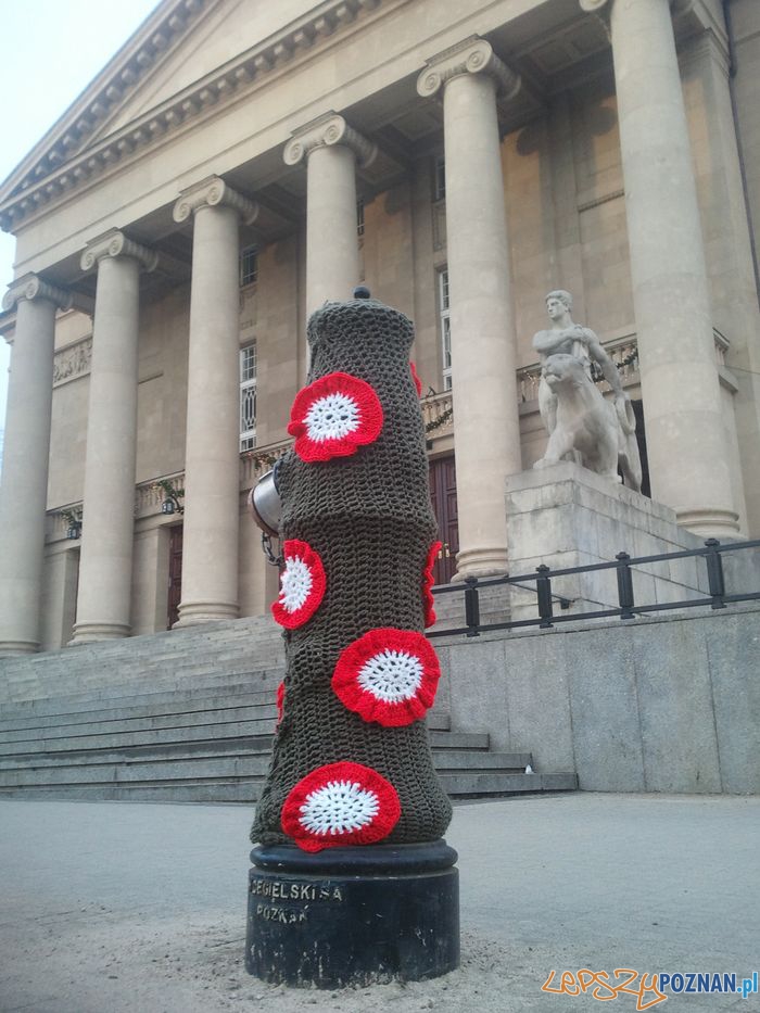 Hydrant przed opera Foto: Piotr Richter Hydrant przed opera Foto: Piotr Richter