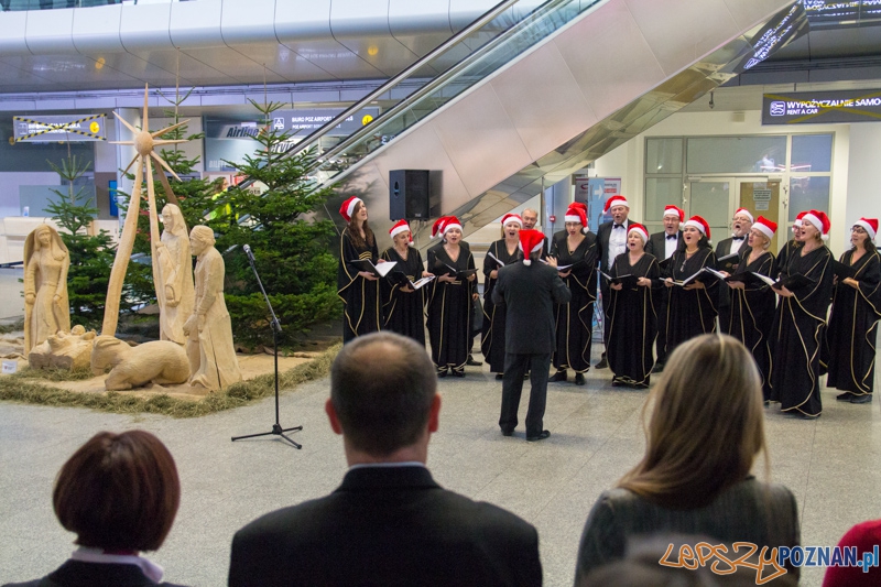 Żłóbek "W drodze" - Lotnisko Ławica Foto: lepszyPOZNAN.pl / Piotr Rychter Żłóbek "W drodze" - Lotnisko Ławica Foto: lepszyPOZNAN.pl / Piotr Rychter