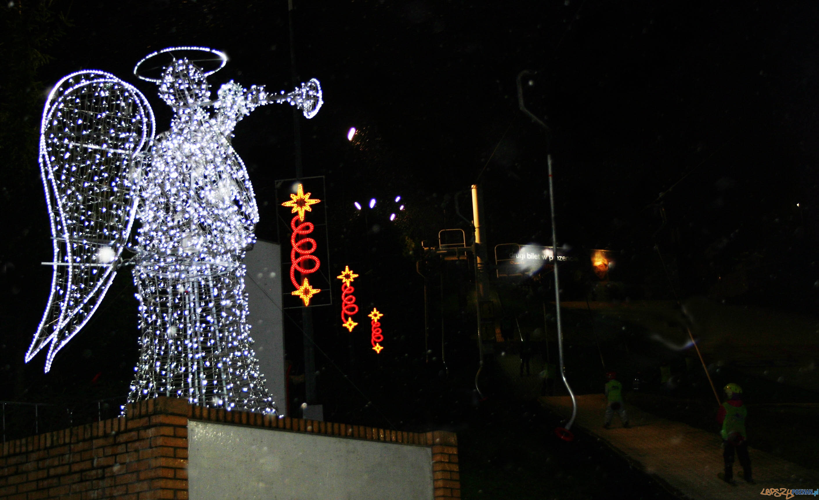 Swiateczne iluminacje na MALTA SKI  Foto: materiały prasowe