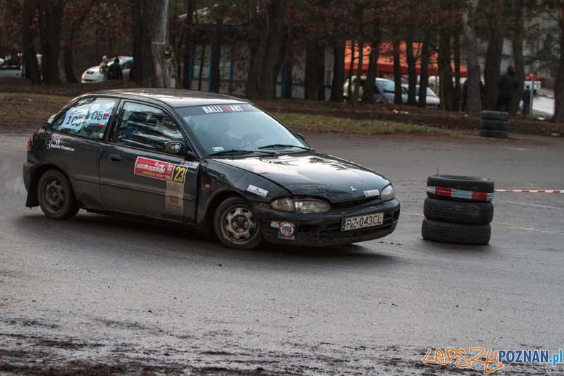 Wigilijne kryterium SuperOES - Tor Poznań 21.12.2013 r. Foto: LepszyPOZNAN.pl / Paweł Rychter Wigilijne kryterium SuperOES - Tor Poznań 21.12.2013 r. Foto: LepszyPOZNAN.pl / Paweł Rychter