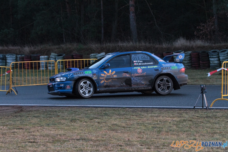 Wigilijne kryterium SuperOES - Tor Poznań 21.12.2013 r. Foto: LepszyPOZNAN.pl / Paweł Rychter Wigilijne kryterium SuperOES - Tor Poznań 21.12.2013 r. Foto: LepszyPOZNAN.pl / Paweł Rychter