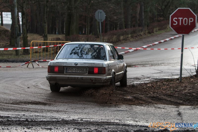 Wigilijne kryterium SuperOES - Tor Poznań 21.12.2013 r. Foto: LepszyPOZNAN.pl / Paweł Rychter Wigilijne kryterium SuperOES - Tor Poznań 21.12.2013 r. Foto: LepszyPOZNAN.pl / Paweł Rychter