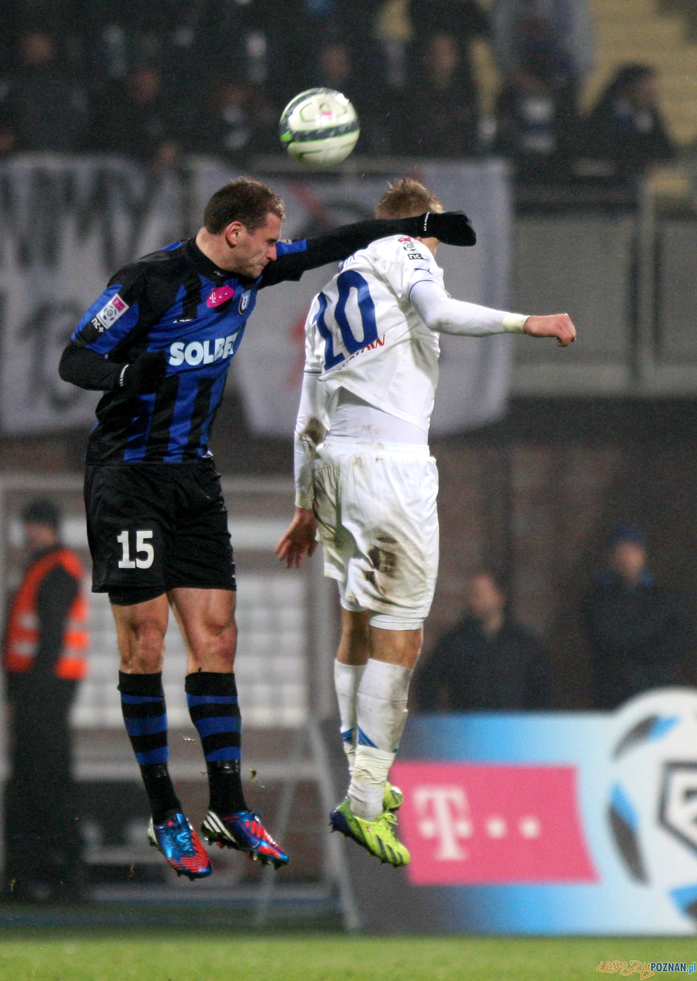 Zawisza - Lech 2:2 Foto: x-news Zawisza - Lech 2:2 Foto: x-news